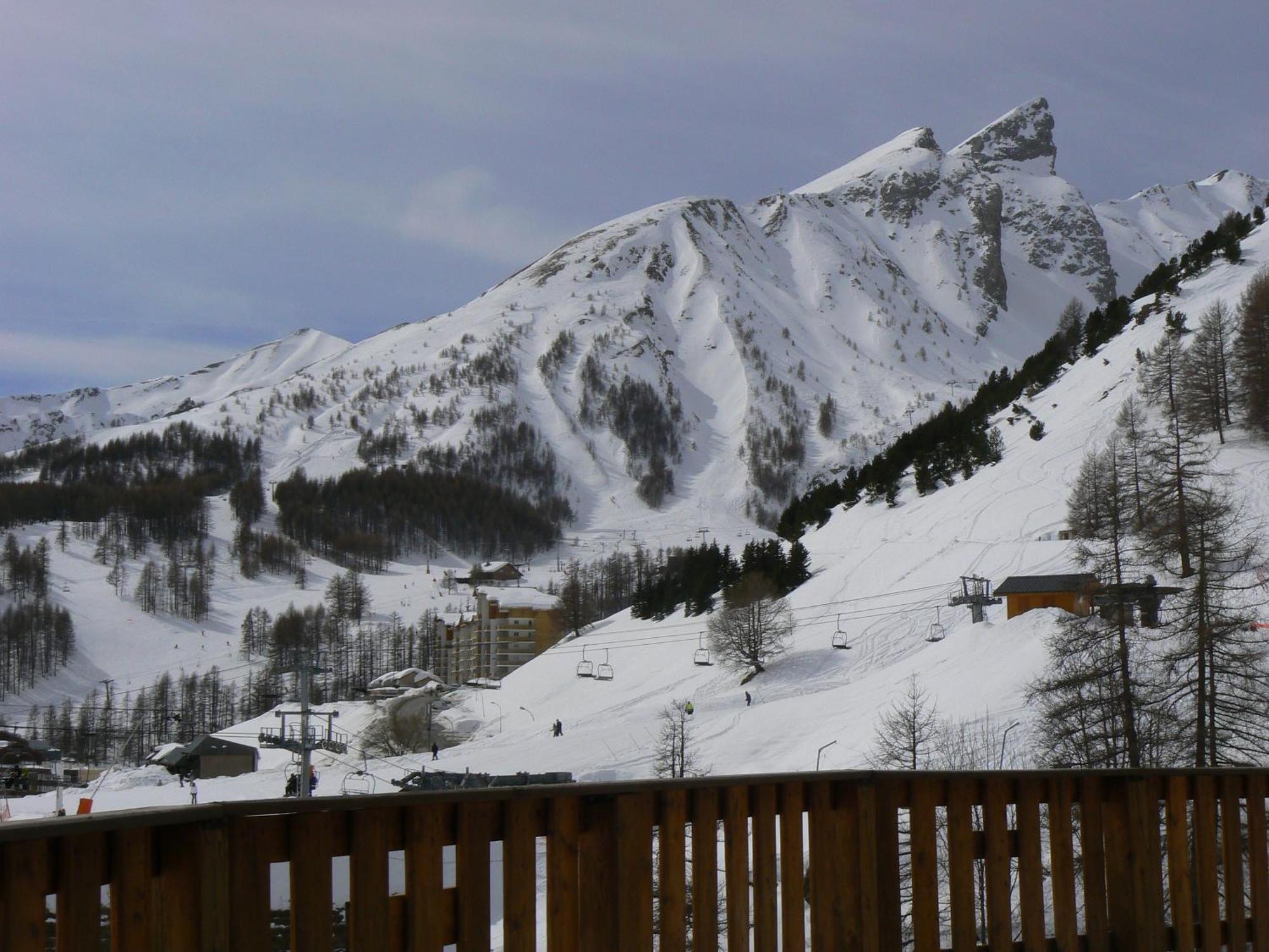 Le Sestriere Hotell Allos Eksteriør bilde