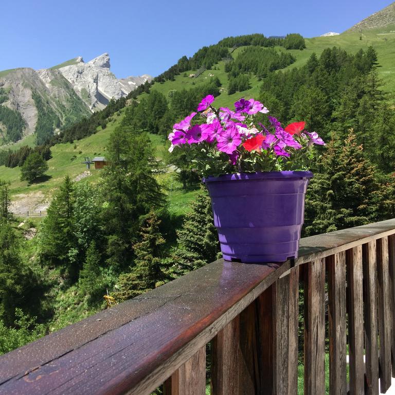 Le Sestriere Hotell Allos Eksteriør bilde